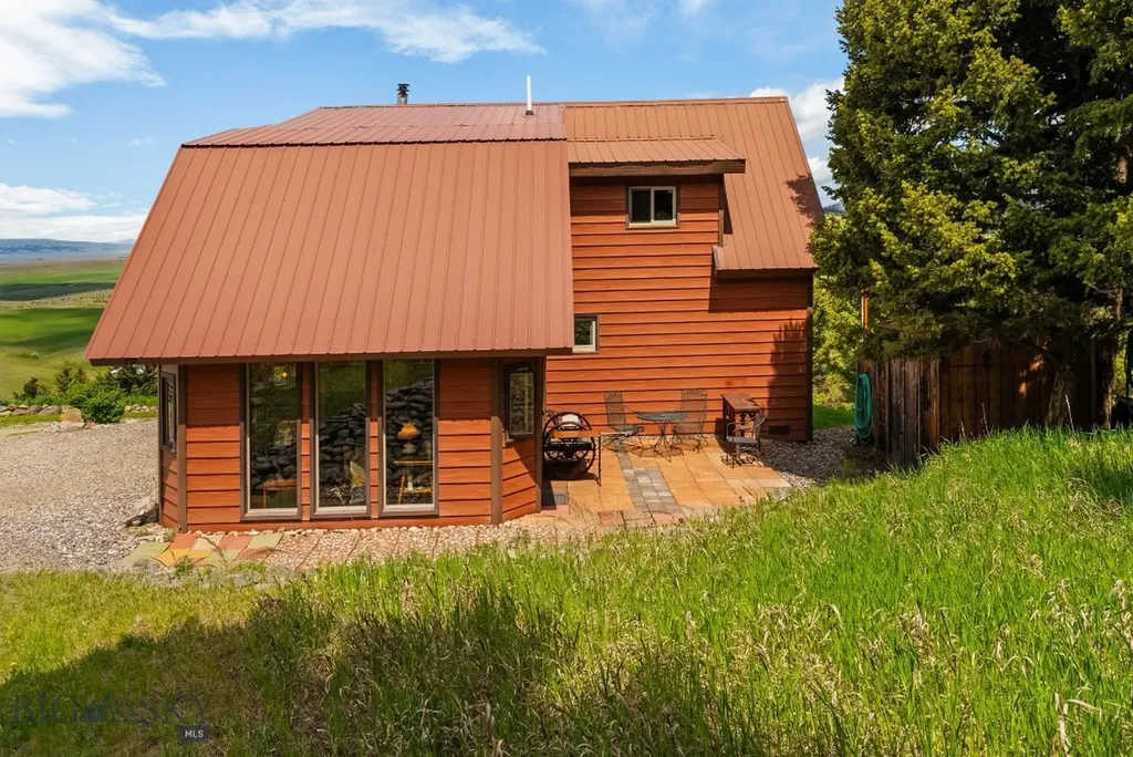 3 Highland Ranch Road Wilsall MT 59086