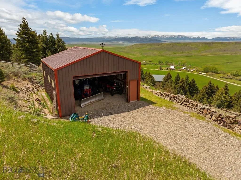 3 Highland Ranch Road Wilsall MT 59086