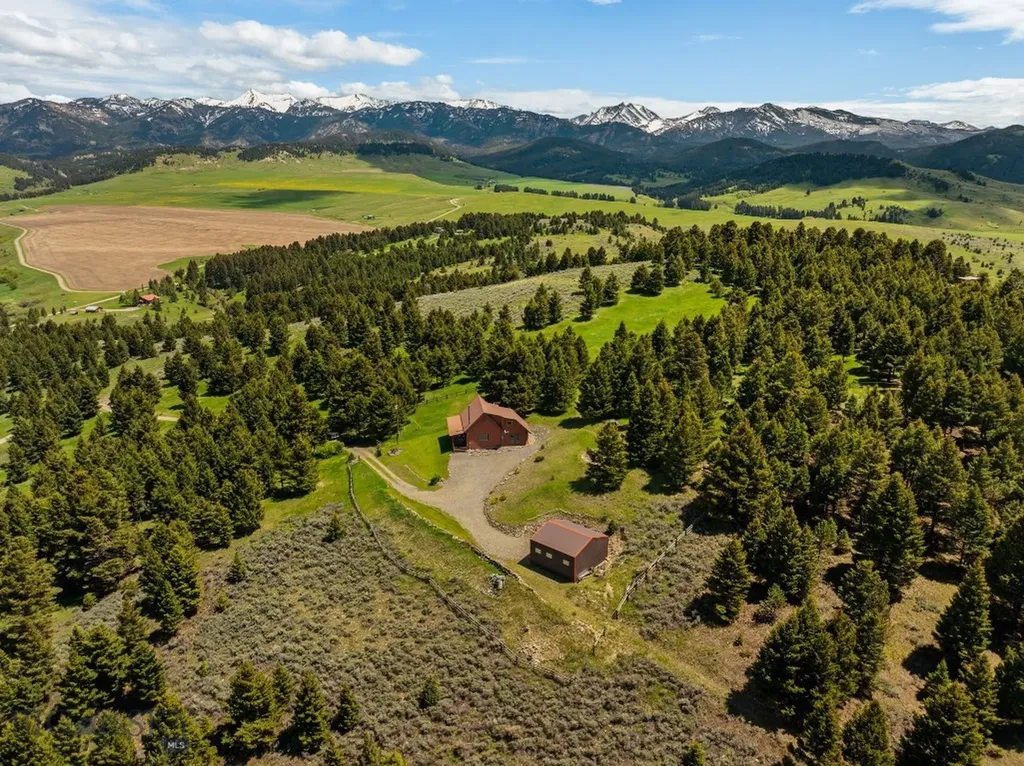 3 Highland Ranch Road Wilsall MT 59086
