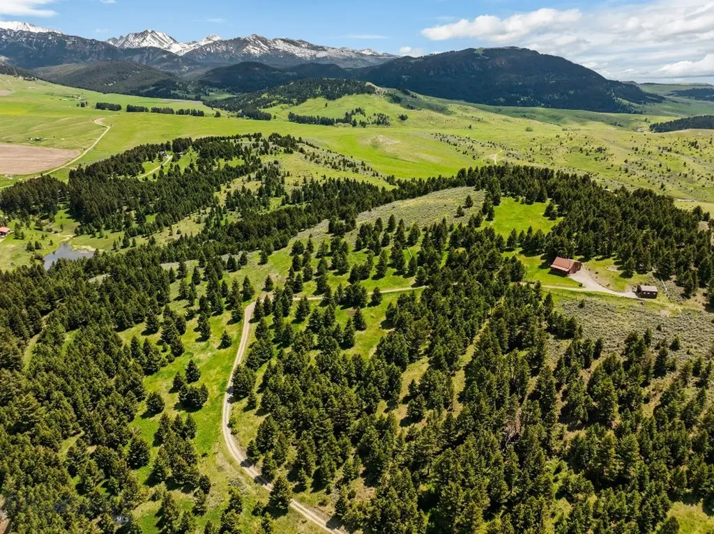 3 Highland Ranch Road Wilsall MT 59086