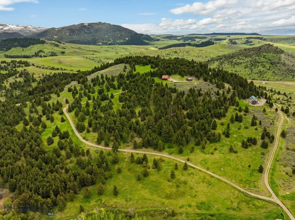 3 Highland Ranch Road Wilsall MT 59086