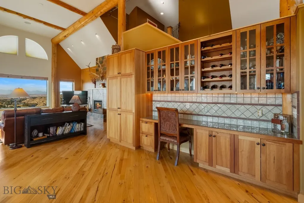 1061 Lookabout Lane Manhattan MT 59741