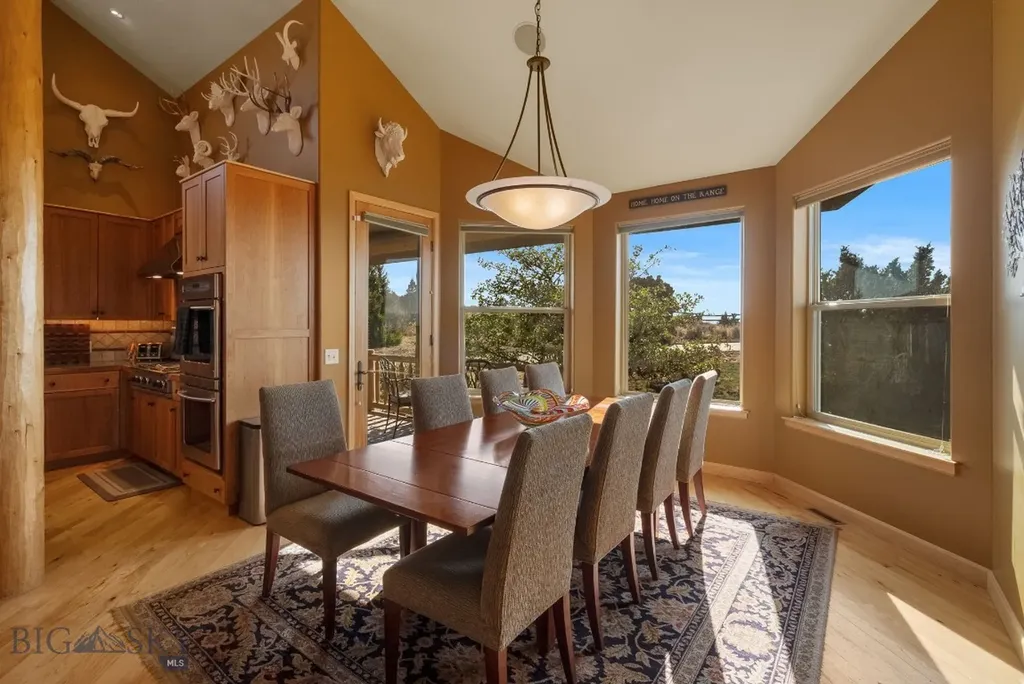 1061 Lookabout Lane Manhattan MT 59741