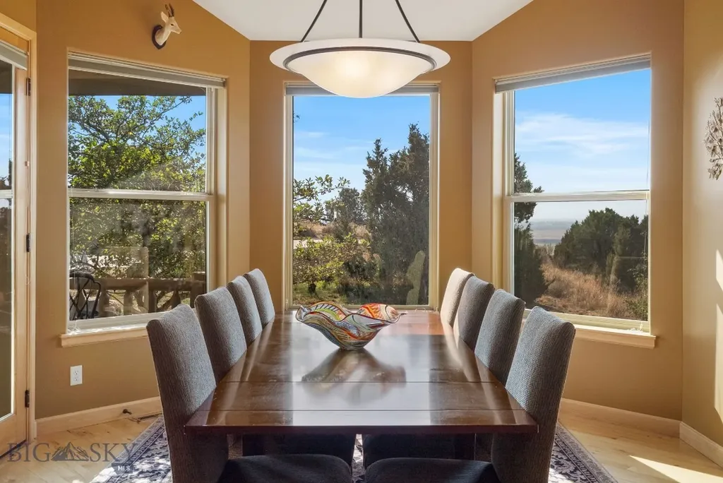1061 Lookabout Lane Manhattan MT 59741
