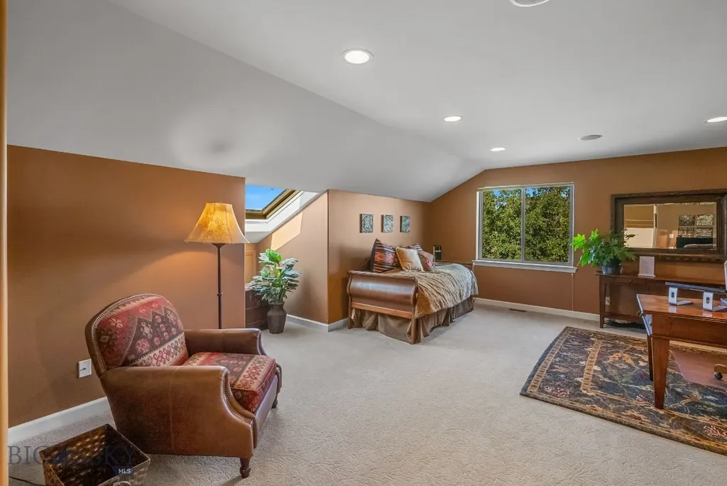 1061 Lookabout Lane Manhattan MT 59741