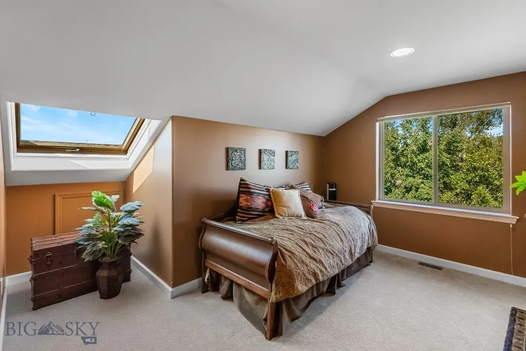 1061 Lookabout Lane Manhattan MT 59741