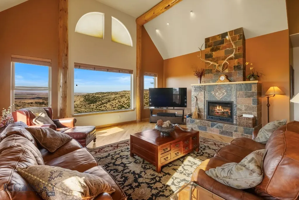 1061 Lookabout Lane Manhattan MT 59741