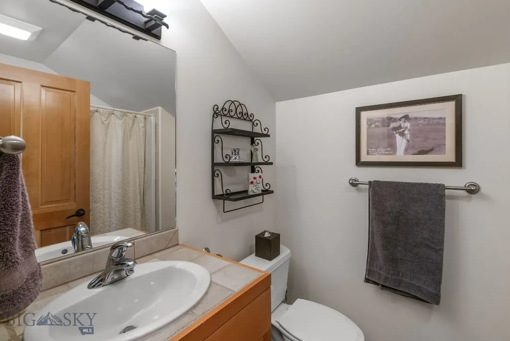 1061 Lookabout Lane Manhattan MT 59741