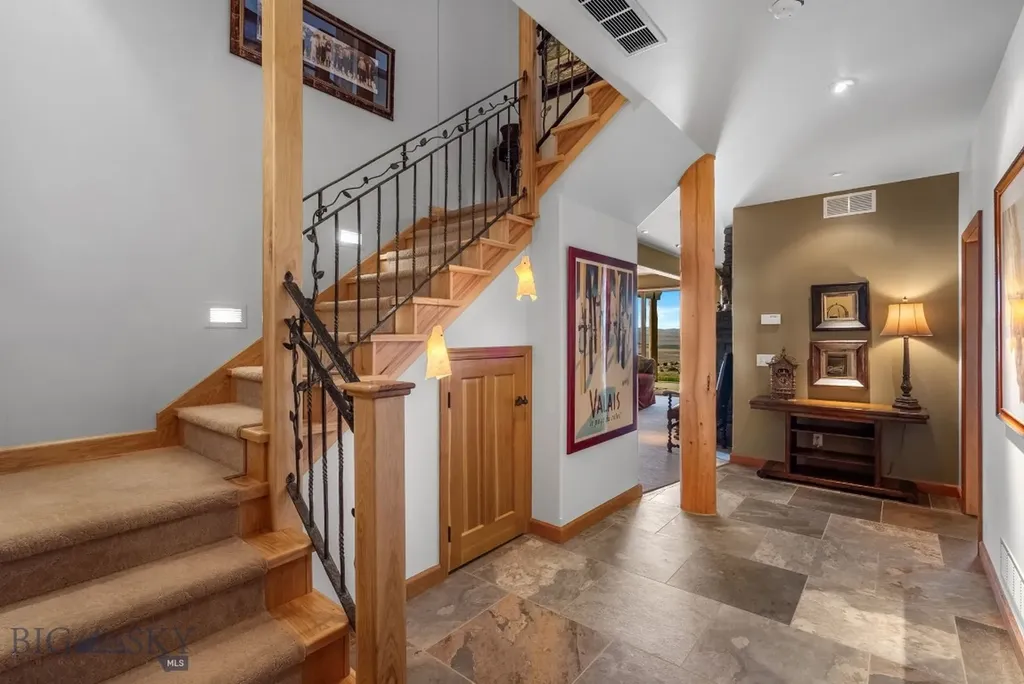 1061 Lookabout Lane Manhattan MT 59741