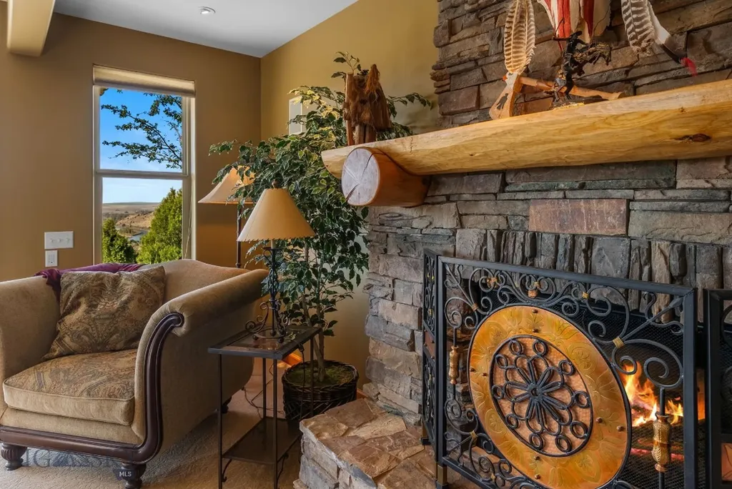 1061 Lookabout Lane Manhattan MT 59741