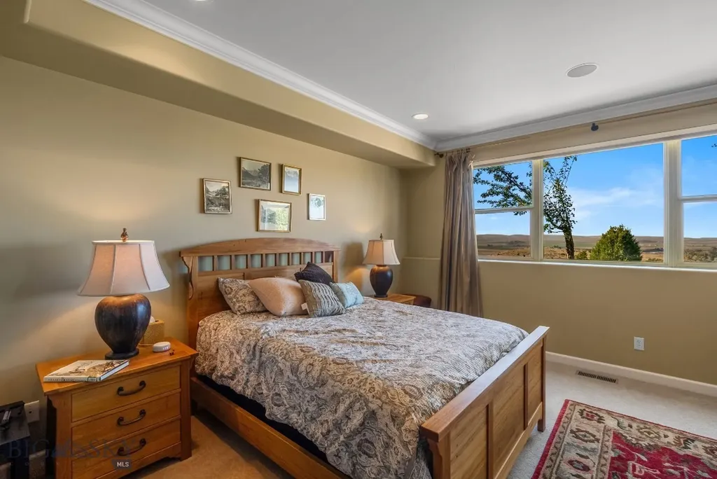 1061 Lookabout Lane Manhattan MT 59741