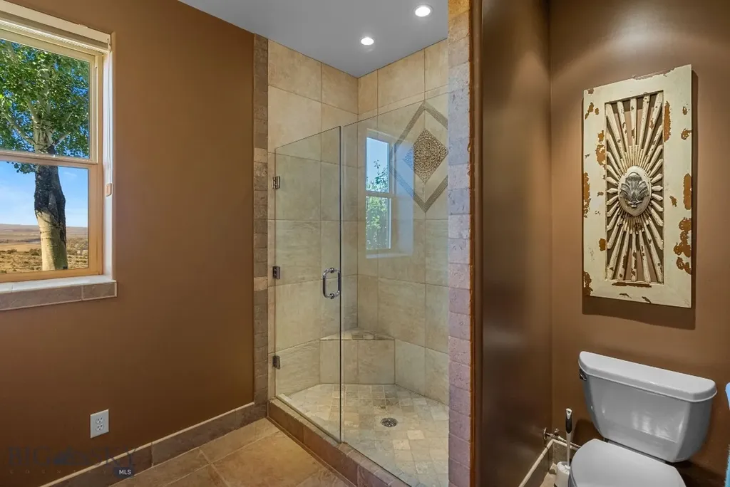 1061 Lookabout Lane Manhattan MT 59741