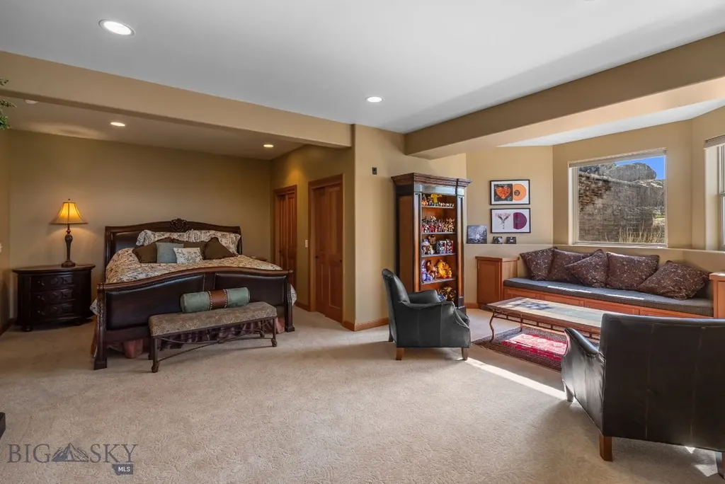 1061 Lookabout Lane Manhattan MT 59741