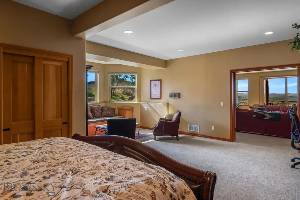 1061 Lookabout Lane Manhattan MT 59741