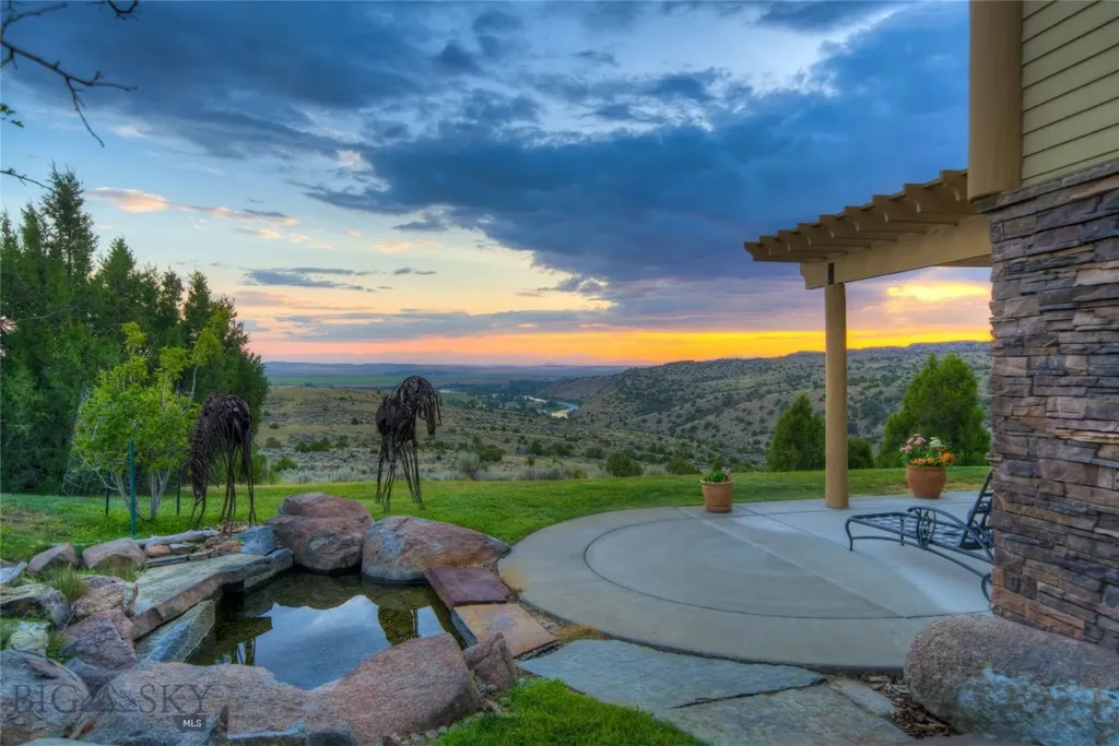 1061 Lookabout Lane Manhattan MT 59741