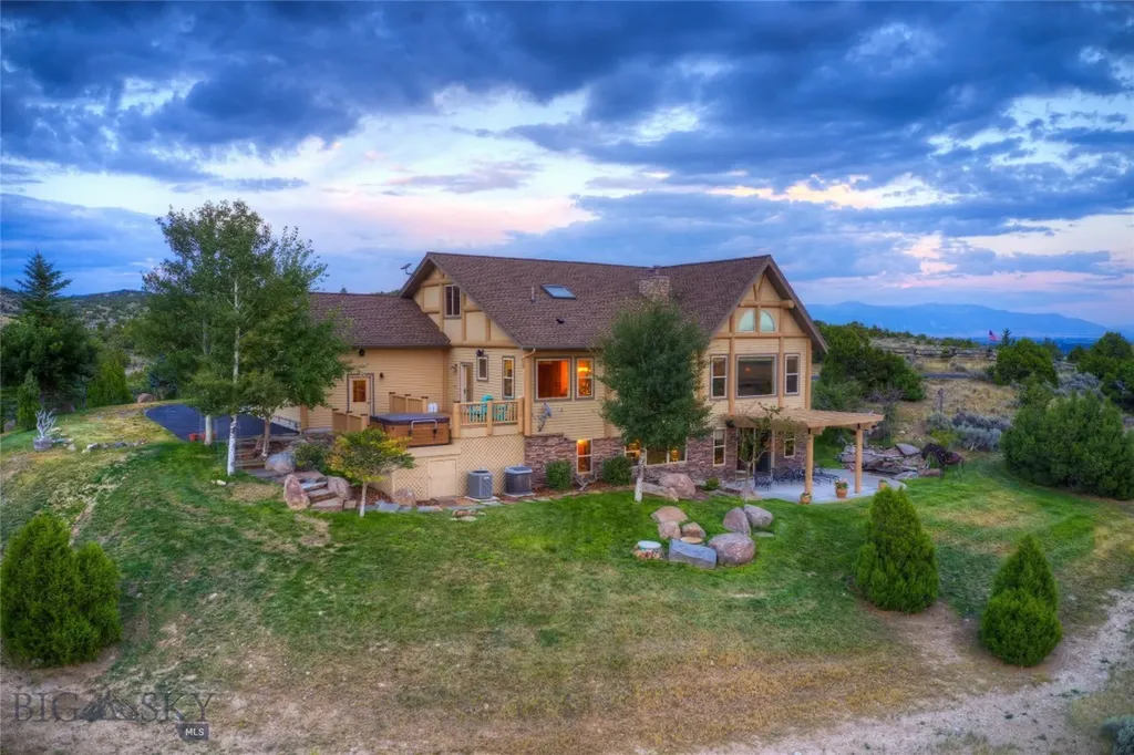 1061 Lookabout Lane Manhattan MT 59741