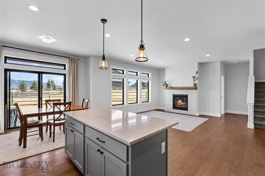 56 Giddy Up Bozeman MT 59718