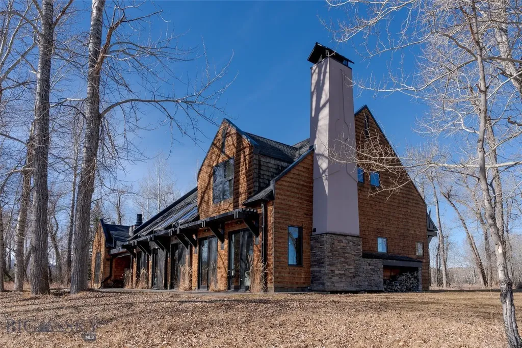 12500/12120 Axtell Gateway Road Gallatin Gateway MT 59730