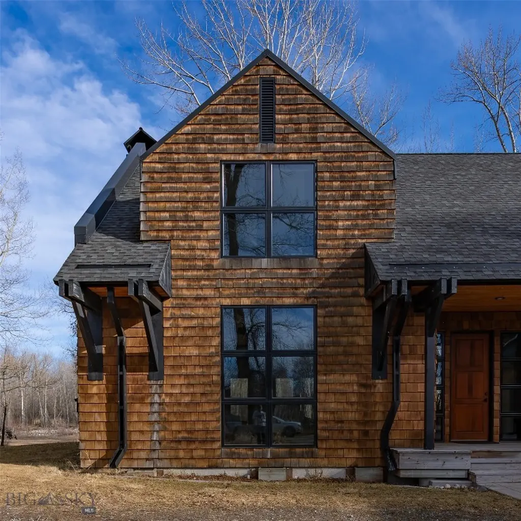 12500/12120 Axtell Gateway Road Gallatin Gateway MT 59730