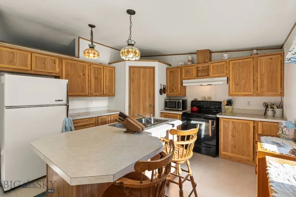 5545 Us 287 Highway Mcallister MT 59740