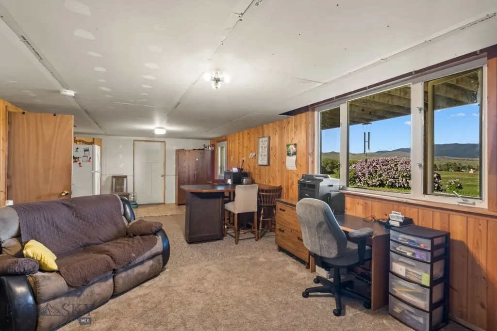5545 Us 287 Highway Mcallister MT 59740