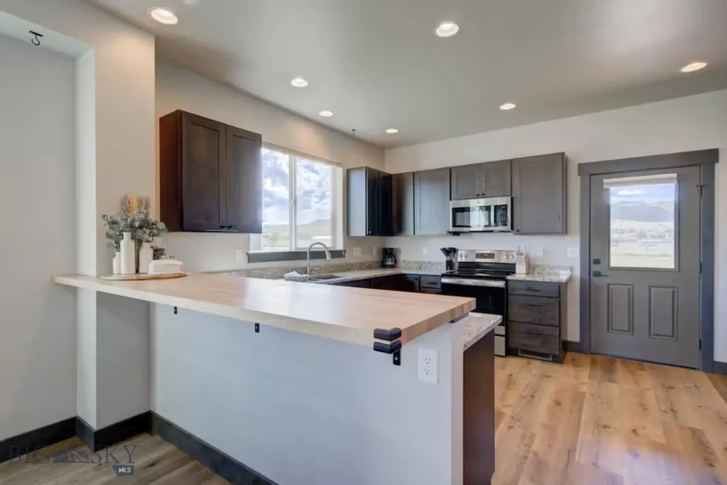 421 Otis Avenue Ennis MT 59729