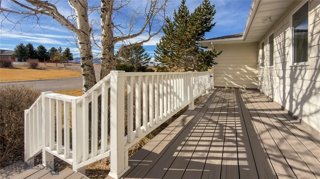36 Kindsfather Drive Livingston MT 59047