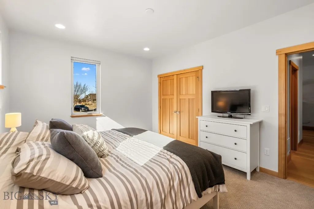 1804 Chippewa Lane Bozeman MT 59715