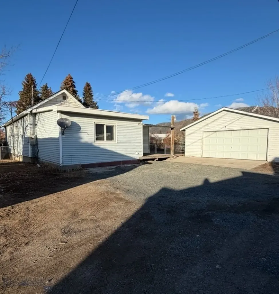 2420 Harvard Avenue Butte MT 59701