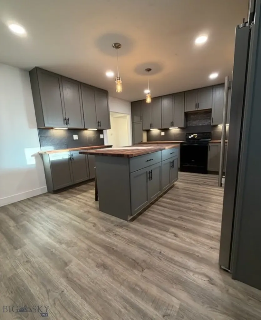 2420 Harvard Avenue Butte MT 59701