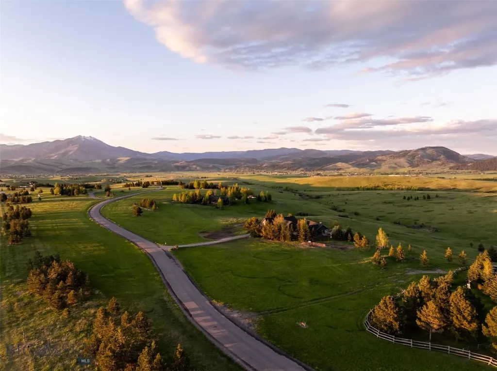 370 Star Ridge Road Bozeman MT 59715