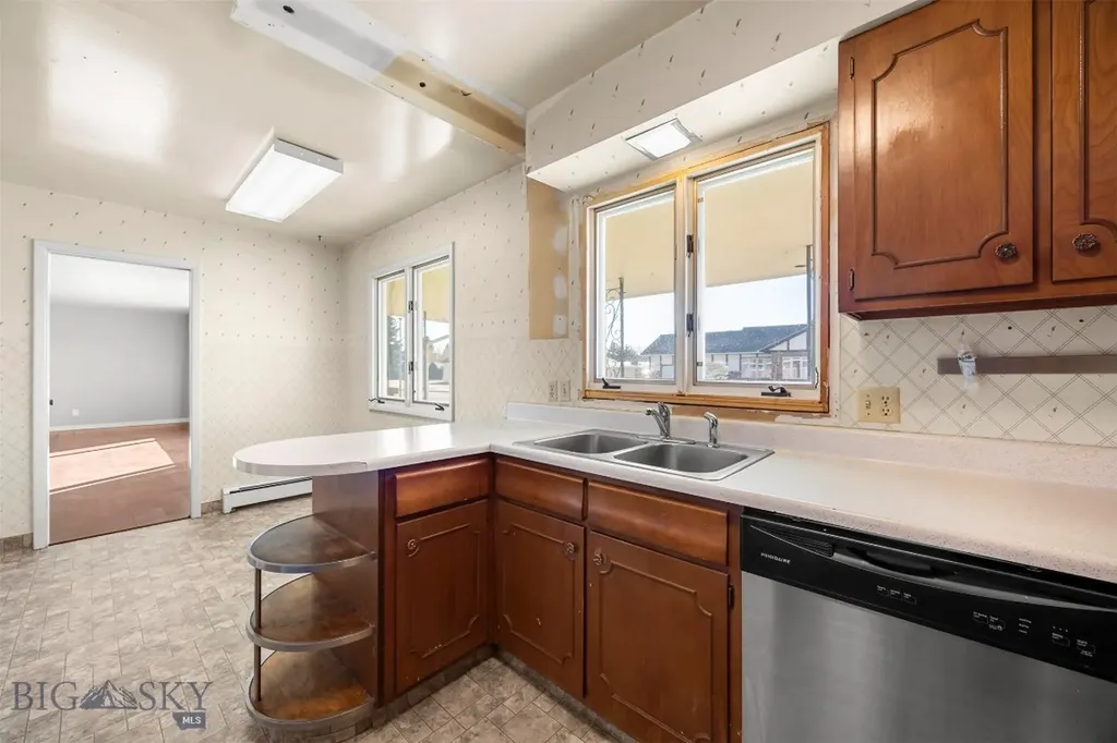 104 Rocky Mountain Butte MT 59701