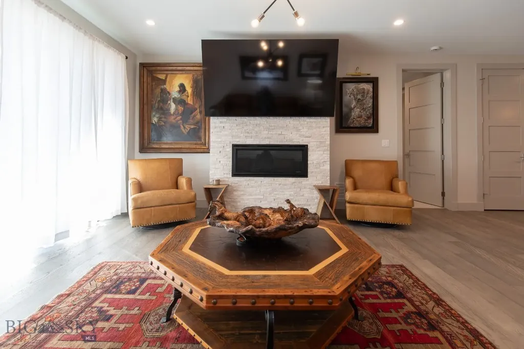 10 Caymus Lane Bozeman MT 59718