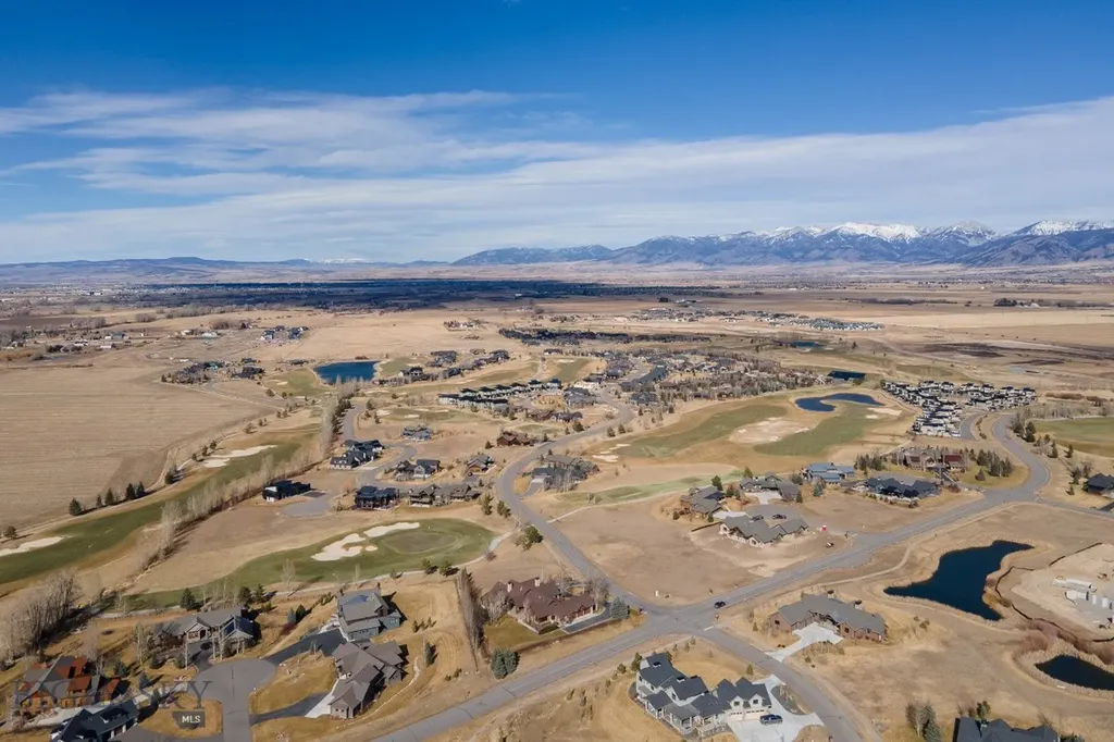 10 Caymus Lane Bozeman MT 59718