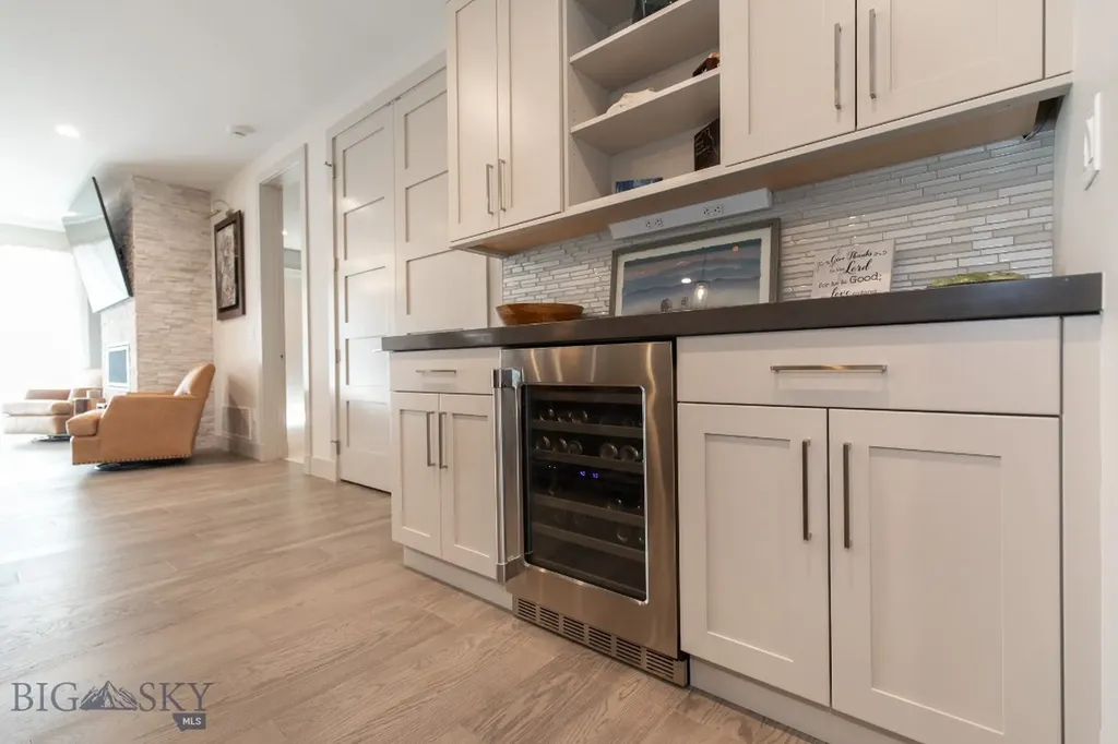 10 Caymus Lane Bozeman MT 59718