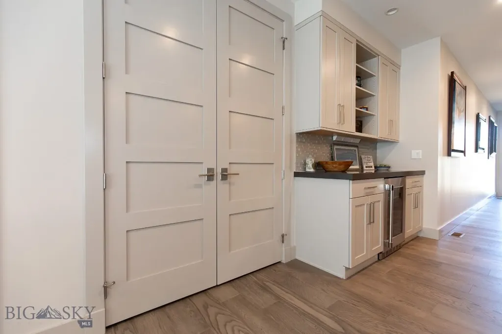10 Caymus Lane Bozeman MT 59718
