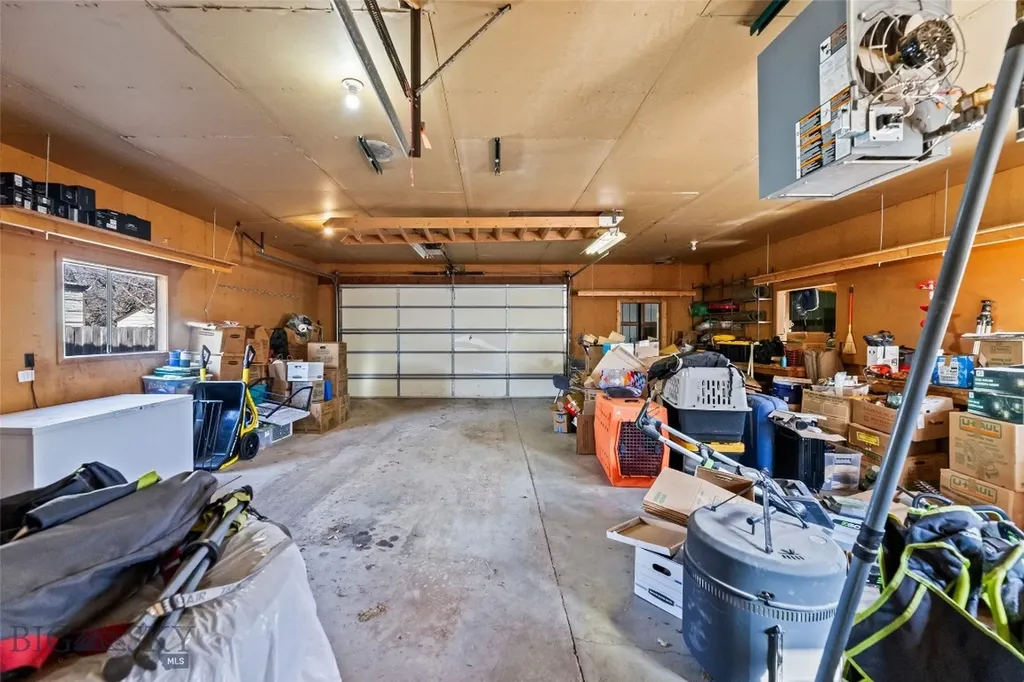 321 S 3rd Street Livingston MT 59047