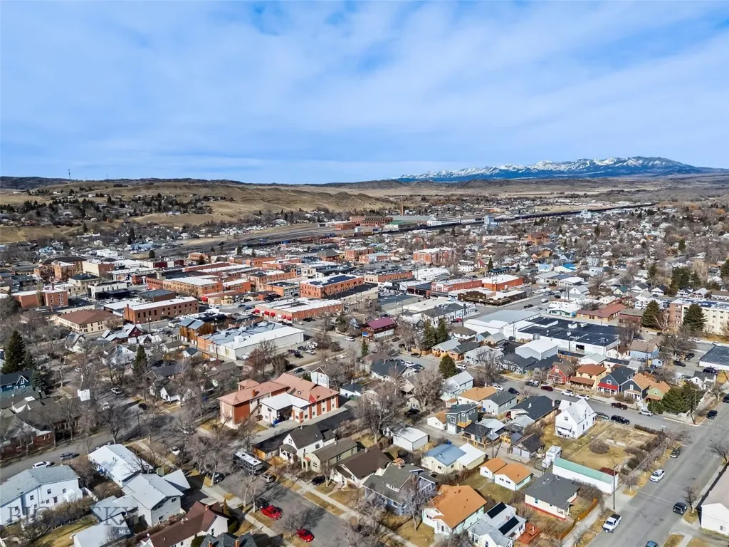 321 S 3rd Street Livingston MT 59047