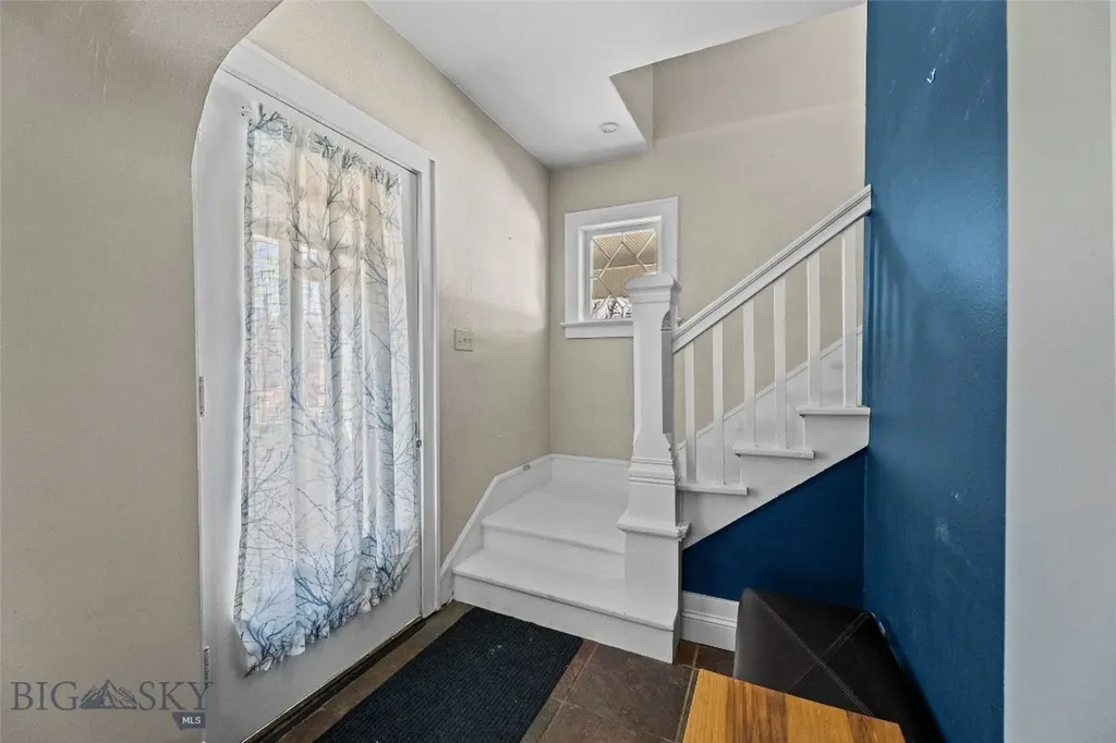 321 S 3rd Street Livingston MT 59047