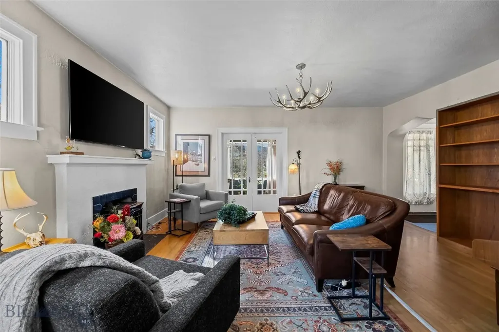 321 S 3rd Street Livingston MT 59047