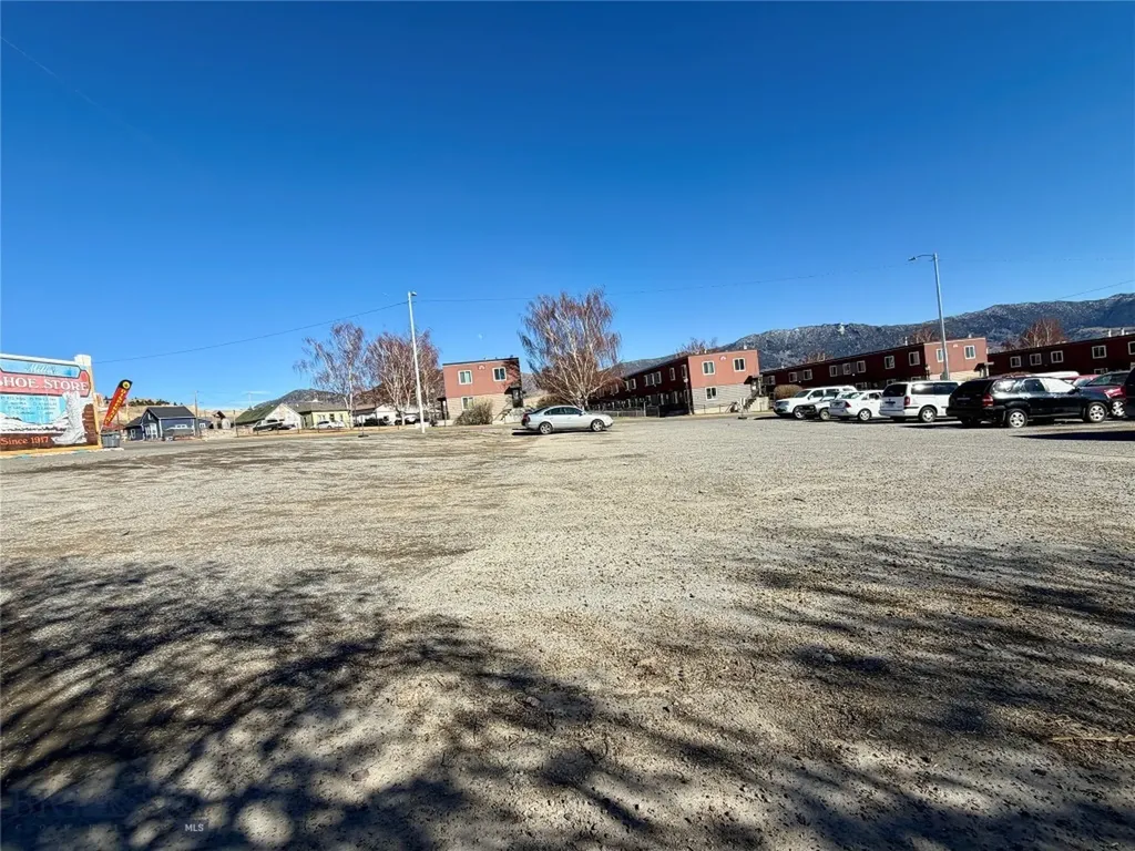 313 S Arizona Street Butte MT 59701