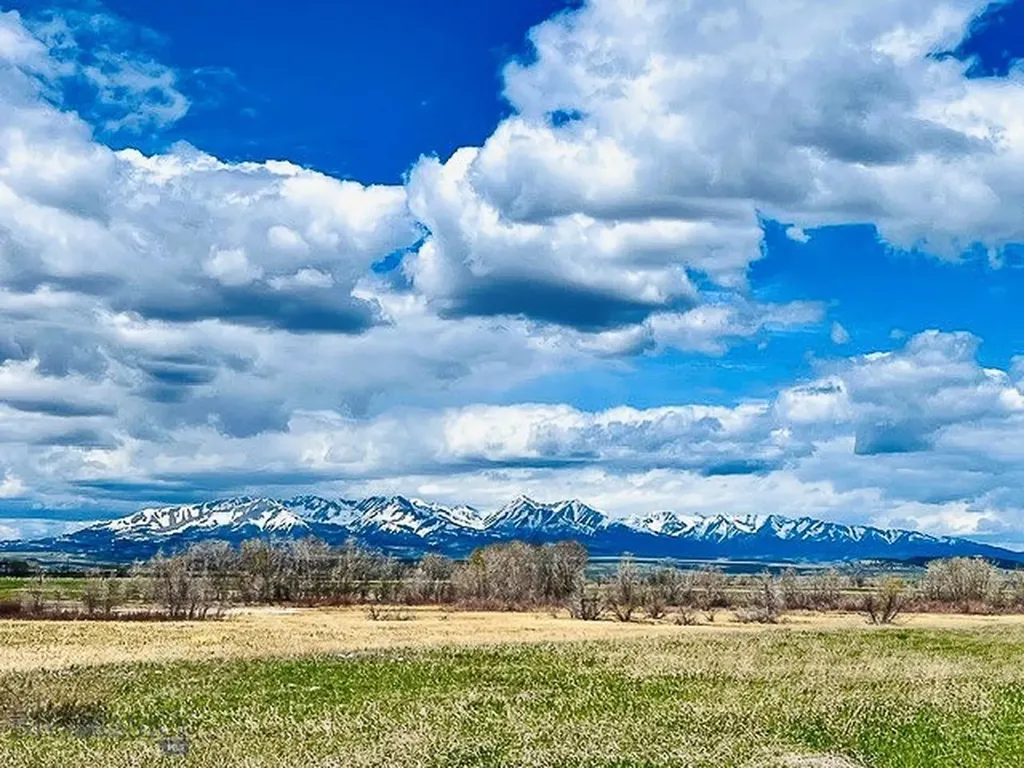 40 Mountain Vista Drive Big Timber MT 59011