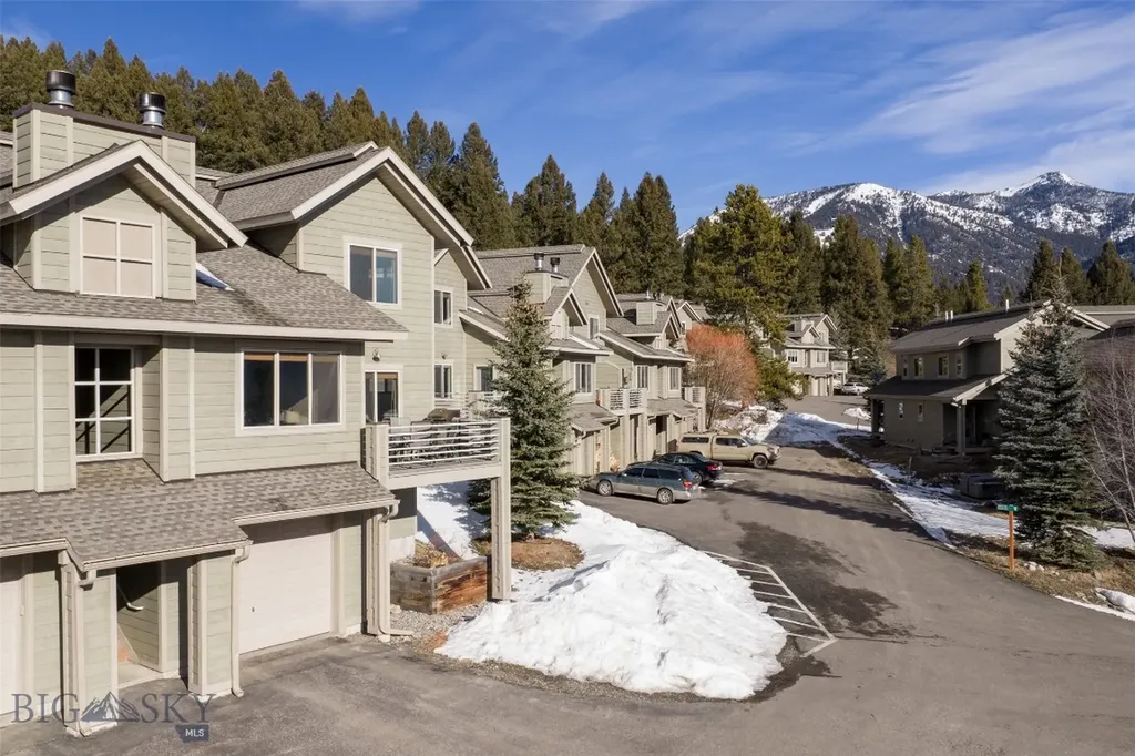 49 Bear Trap Lane Big Sky MT 59716