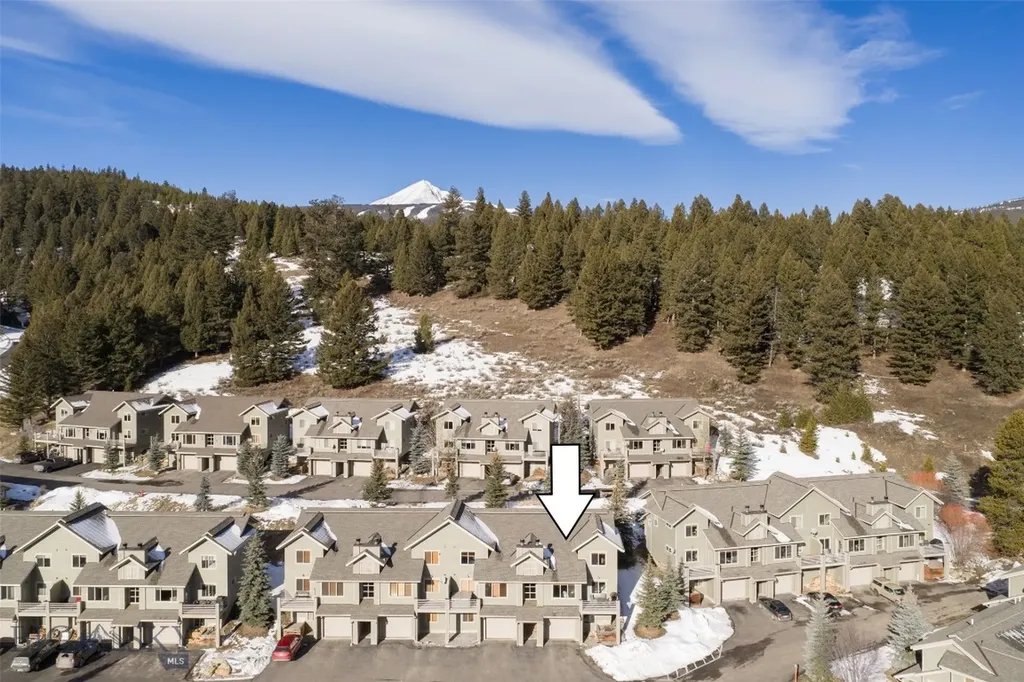 49 Bear Trap Lane Big Sky MT 59716