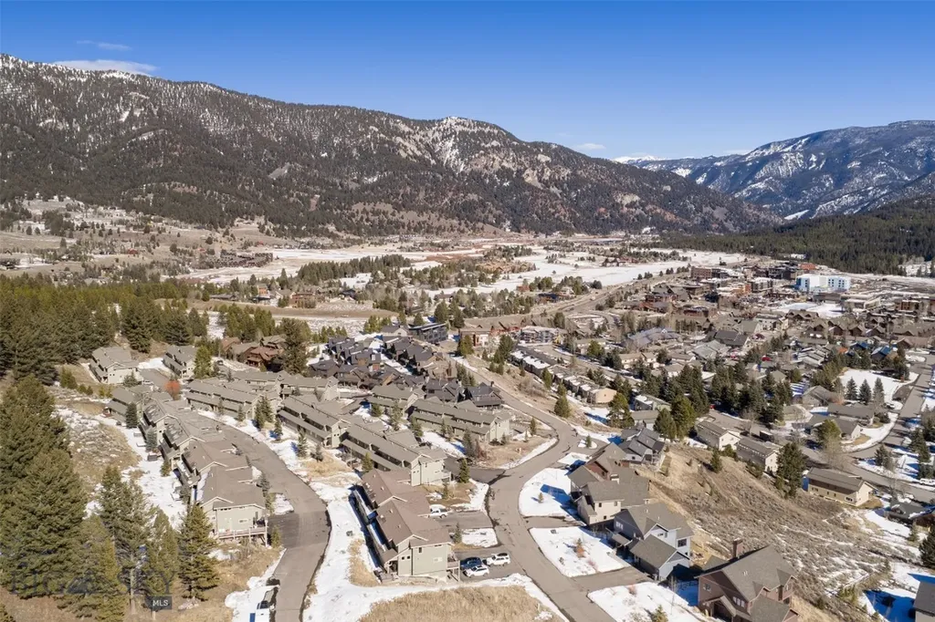 49 Bear Trap Lane Big Sky MT 59716