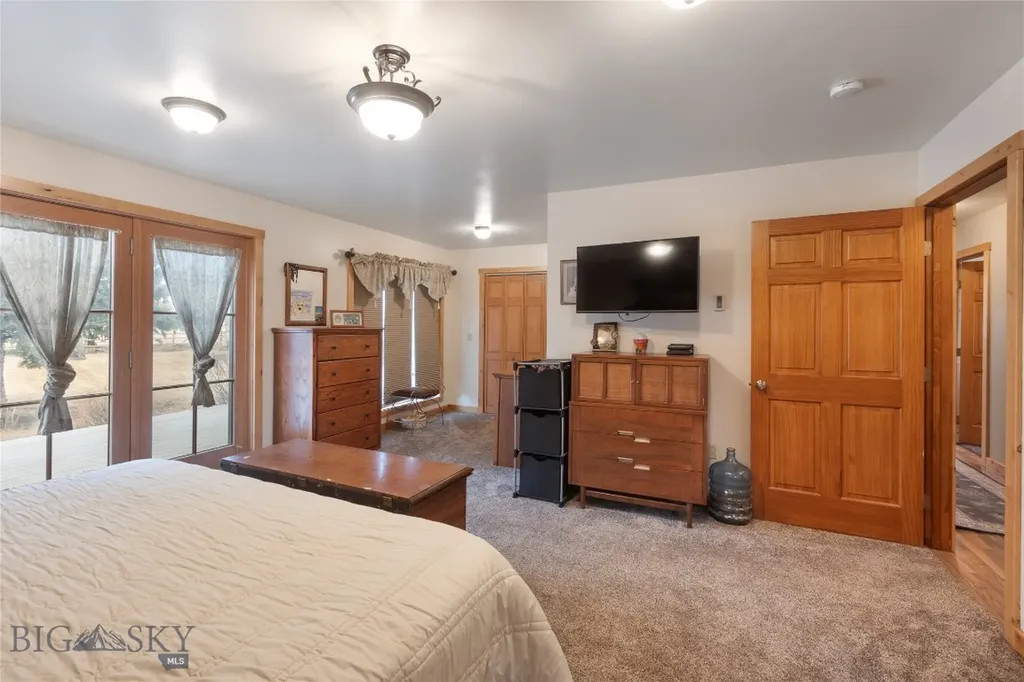380 Albro Lane Willow Creek MT 59760