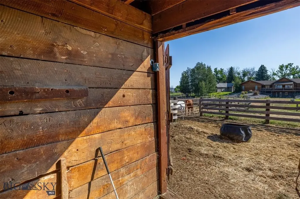 380 Albro Lane Willow Creek MT 59760