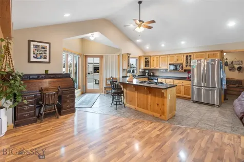 380 Albro Lane Willow Creek MT 59760