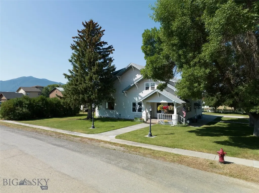 204 Boundary Street Sheridan MT 59749