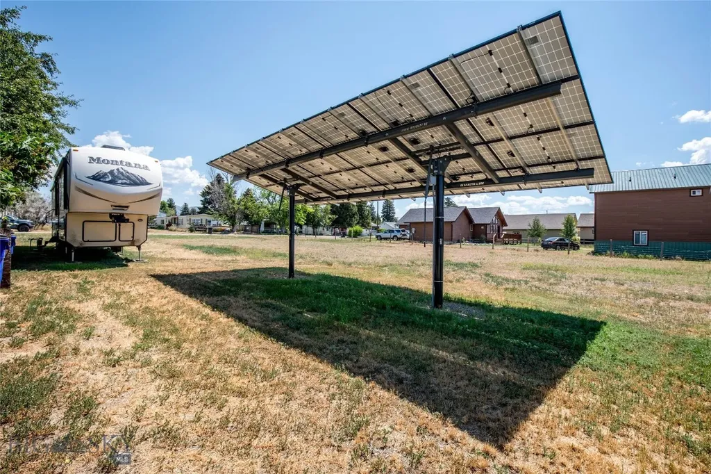 204 Boundary Street Sheridan MT 59749